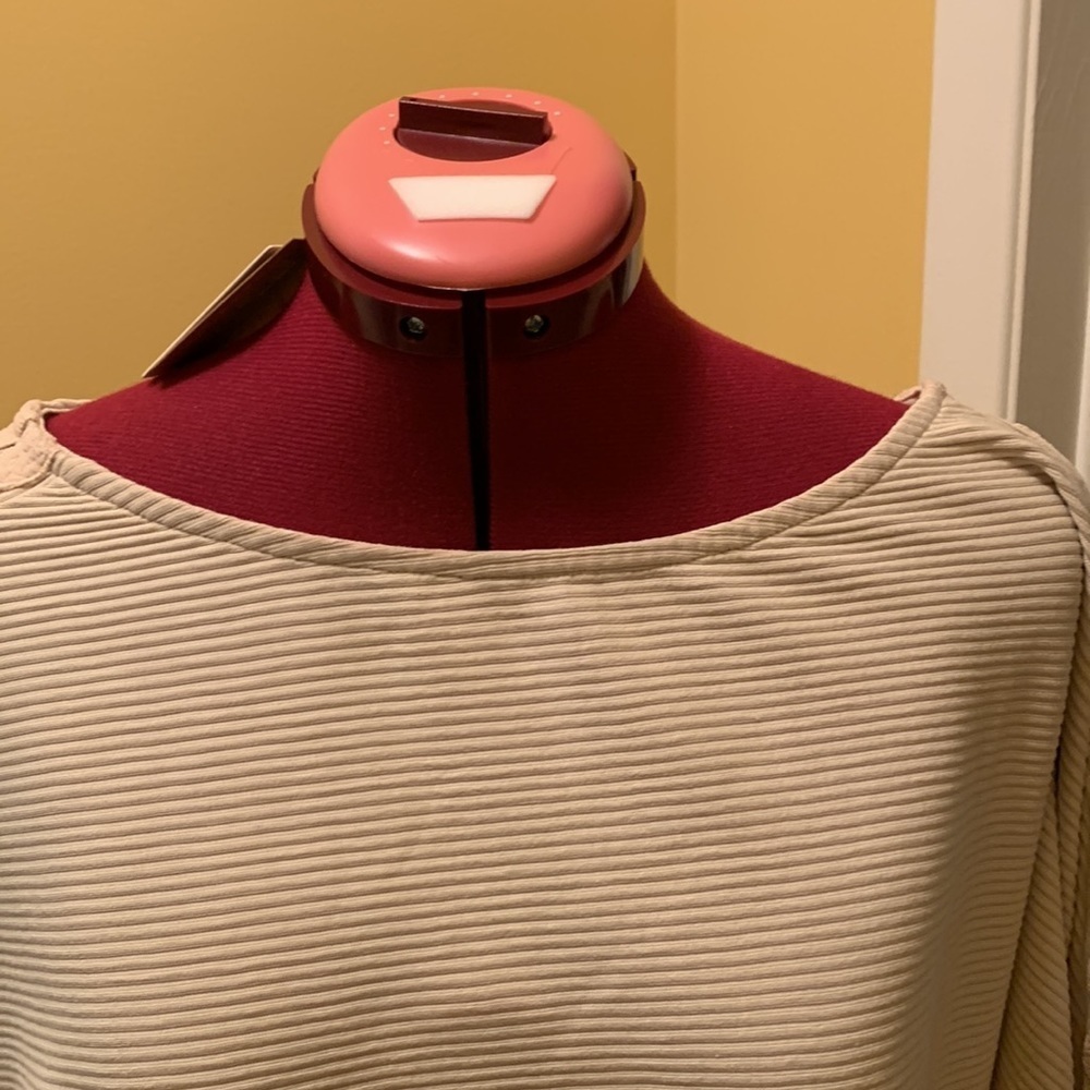 NORACORA Beige Ribbed Knit Batwing Sweater Lace Sleeve Detail Deep Cuff Boatneck - Picture 4 of 15